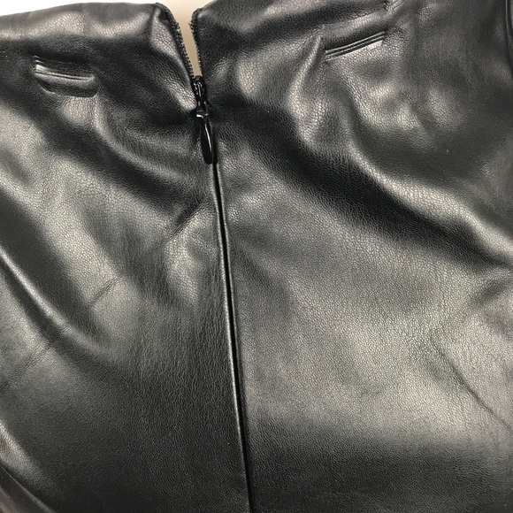 NWOT Reitmans  Vegan Leather Skirt Size 16 - Picture 7 of 14